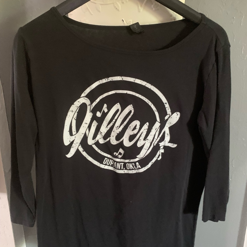Gilleys 3/4 sleeve top